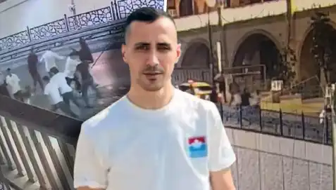 Taksim Meydanı'nda Saldırı: Altı Kişi Bir Kişiyi Döverek Öldürdü