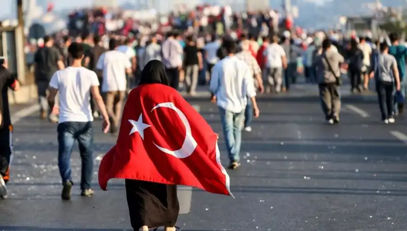 Bakanlar Kurulu'ndan 15 Temmuz'a Özel Anlamlı Mesajlar Geldi