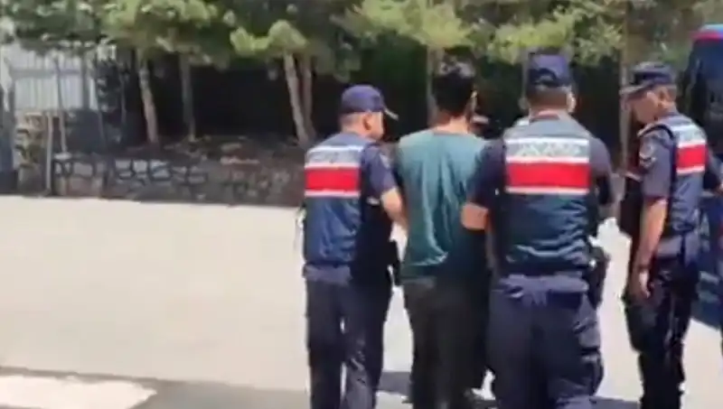 DAEŞ’e Yönelik Büyük Operasyon: 14 ilde 26 Gözaltı Yapıldı