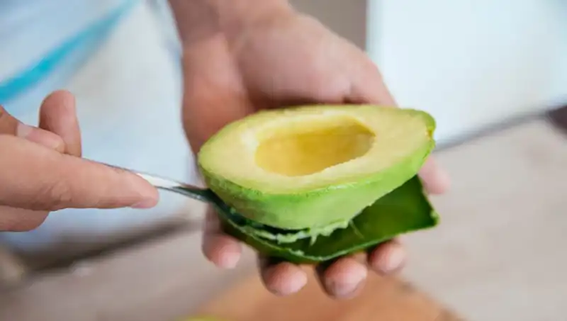 Avokado Yağlarının Sağlık Faydaları: Gerçekten Bu Kadar İyi Mi?