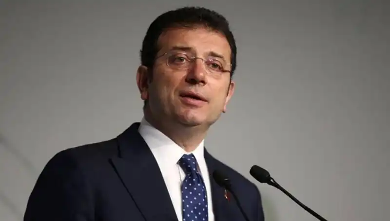 Ekrem İmamoğlu'nun Diploma Davasında İlk Duruşma Gerçekleşti: Tüm Detaylar Burada!