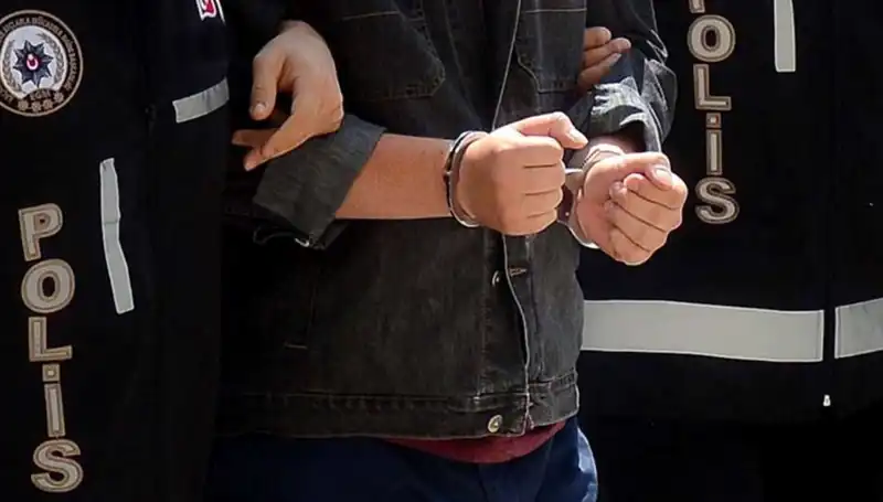 Bursa'da Uyuşturucu Operasyonunda 327 Zanlı Yakalandı, Şok Edici Detaylar Ortaya Çıktı!