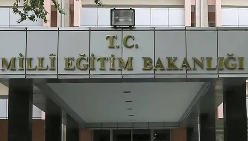 MEB’den Çarpıcı Uyarı: "Bakanlığın Adını Kullananlara Dikkat Edin!"