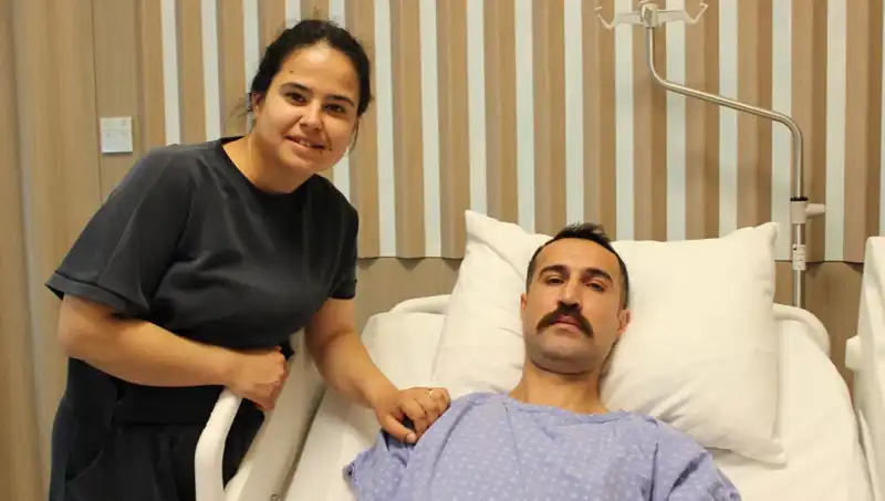 32 Yaşında Kalın Bağırsak Kanseri Tanısı: Mide Kanaması Zannettiği Hasta Şaşırttı