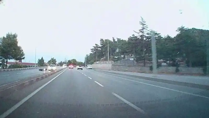Otomobil ve Motosiklet Çarpıştı: Kaza Sonucu 1 Kişi Yaralı