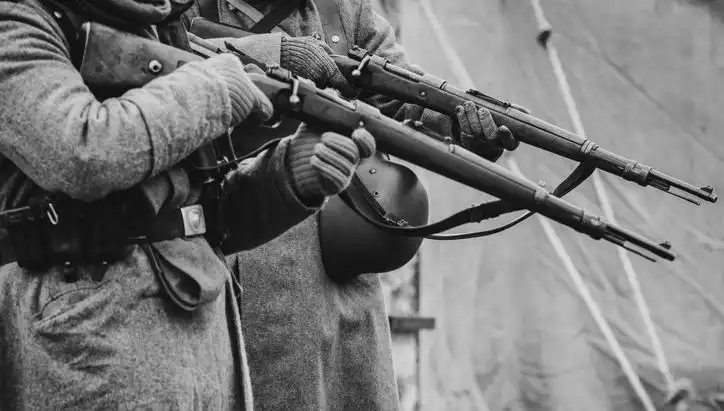 İngiliz İstihbarat Şefinin Dedesinin Nazi Casusu Olduğu Ortaya Çıktı