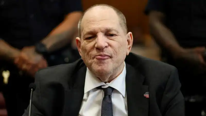 Hollywood'un Tartışmalı İsimlerinden Harvey Weinstein Yeniden Suçlu Bulundu