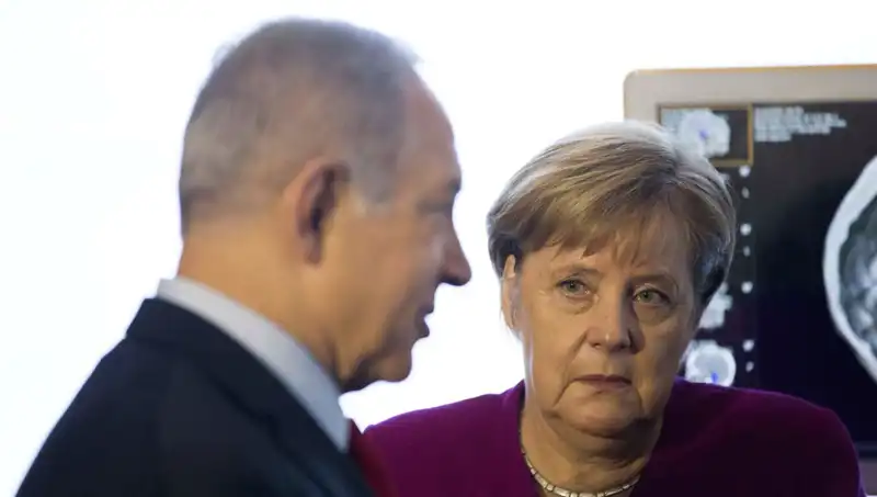 Yıllar Sonra Gün Yüzüne Çıkan Gerçek: Netanyahu ve Merkel'in Gizli İlişkisi