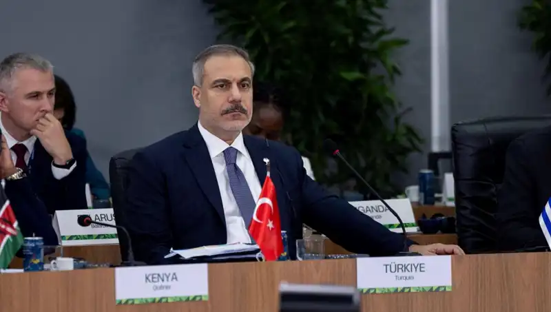 Yapay Zekanın Geleceği: BRICS Zirvesinde Bakan Fidan'dan Kritik Uyarılar