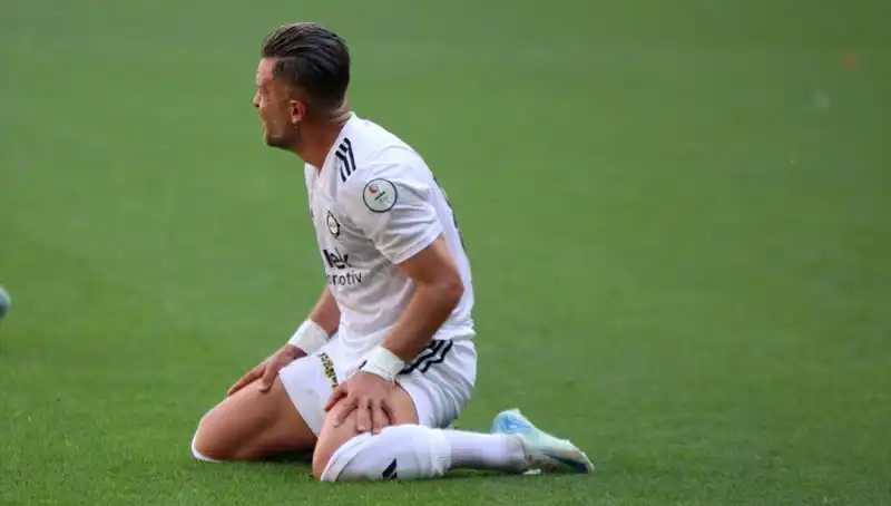 Futbol Kulüplerinde Şok Gelişmeler: Küme Düşüldüler ve Puan Silme Cezası Geldi!