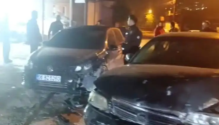 Çevirmeden Kaçarken Kazaya Karışan Araçlar: Olayın Tüm Detayları