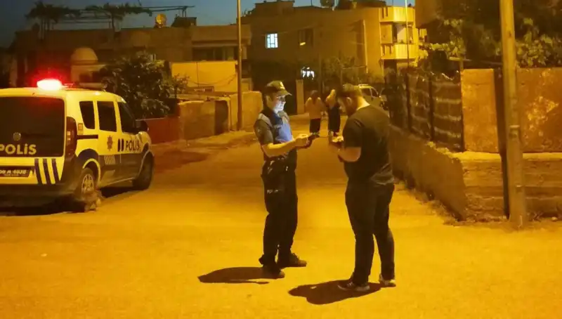 Husumetlilerinin Evine Ateş Açan Şahıs Kaçtı, Şehirde Gergin Atmosfer!