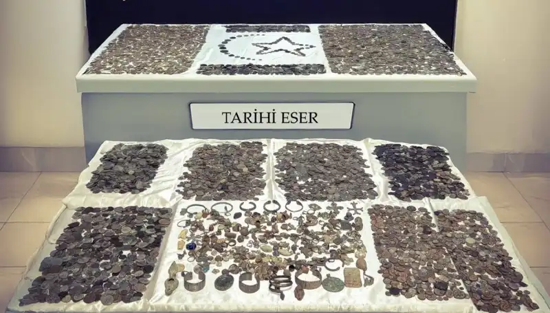 Sınırda Tuzak: 12 Bin 770 Tarihi Eser Ele Geçirildi!
