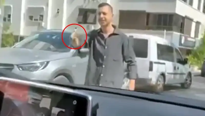 Trafikte Kadınlara Silah Çeken Sürücüyle İlgili Şok Edici Gelişmeler!