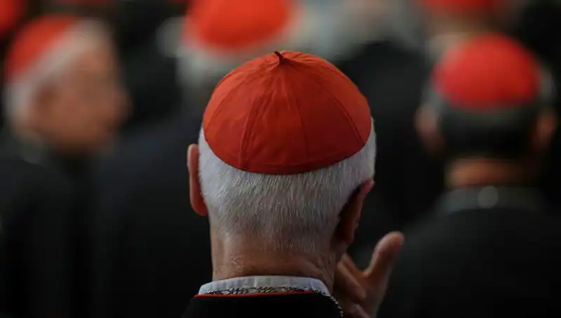 Yeni Papa İçin Seçim Süreci Başlıyor: Konklav Tarihi Açıklandı