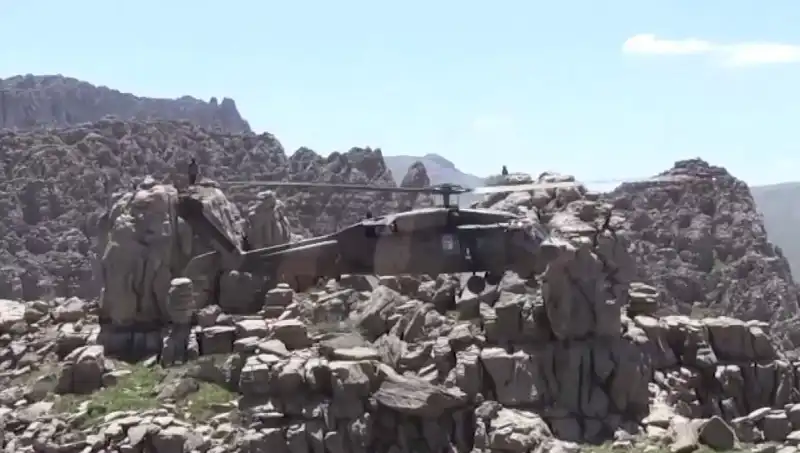 PKK'nın Silah Bırakma Süreci: Beklentiler ve Olası Senaryolar