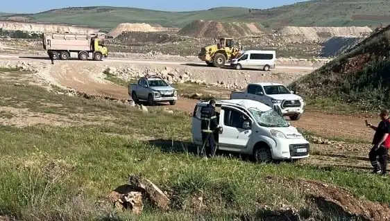 Mardin’de Trafik Kazası: Dört Kişi Hastaneye Kaldırıldı!