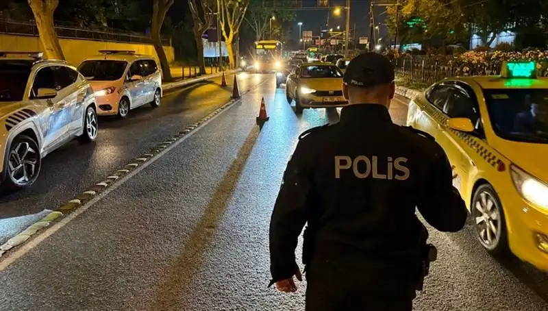 Huzur İstanbul Operasyonları: 1.500 Kişi Gözaltına Alındı