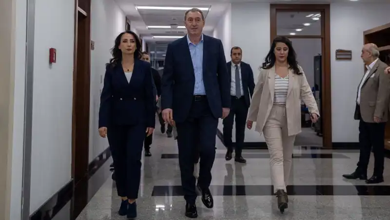 DEM Parti Heyeti, Siyasi Parti Turu ile Önemli Temaslarda Bulundu
