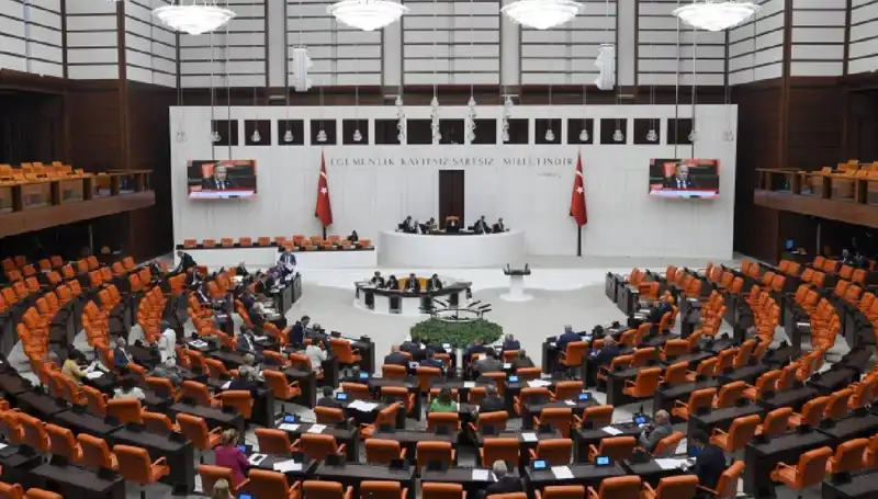 Zeytinlik Teklifi: 8 Maddelik Yeni Düzenleme Halkı İkiye Ayırdı!