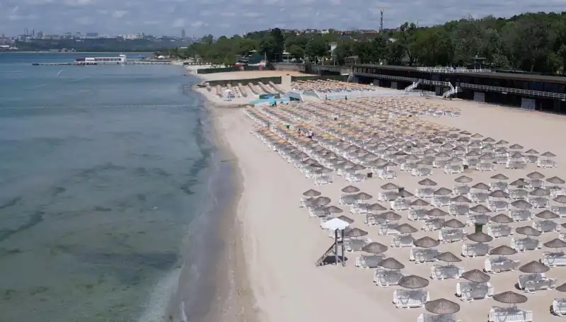 İstanbul Plajlarında 2025 Ücretleri Belli Oldu: Sarıyer, Florya ve Adalar'daki Fiyatlar