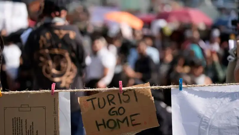 Meksika'da Turist Protestosu: "Evlerimizi Çalmayı Bırakın!"