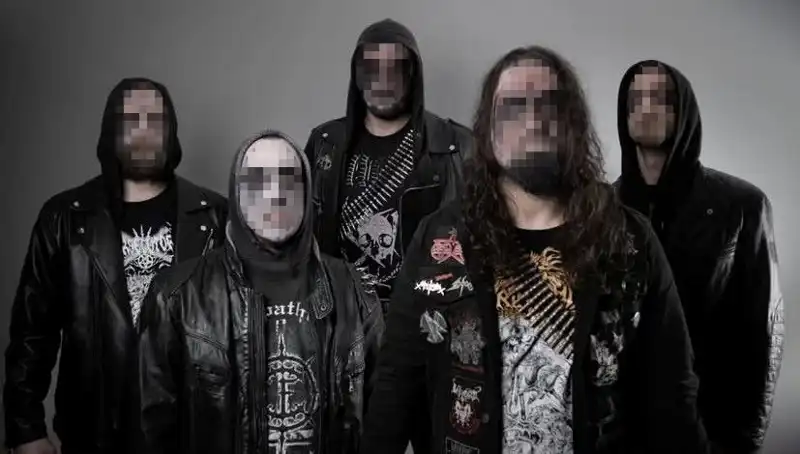Rock Grubu Üyeleri Dini Değerlere Hakaretten Tutuklandı: Olayın Perde Arkası