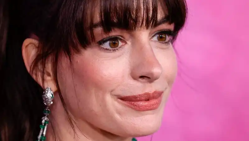 Hollywood'un Karanlık Yüzü: Ölü Deri Enjeksiyonlarıyla Estetik Çılgınlığı