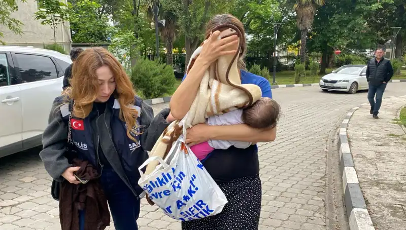 Evlerden Hırsızlık Yapan Kadın Operasyonla Yakalandı!