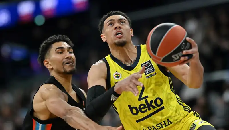 Fenerbahçe-Beşiktaş Derbisinin Programı Açıklandı: Heyecan Dolu Karşılaşma Bekleniyor!