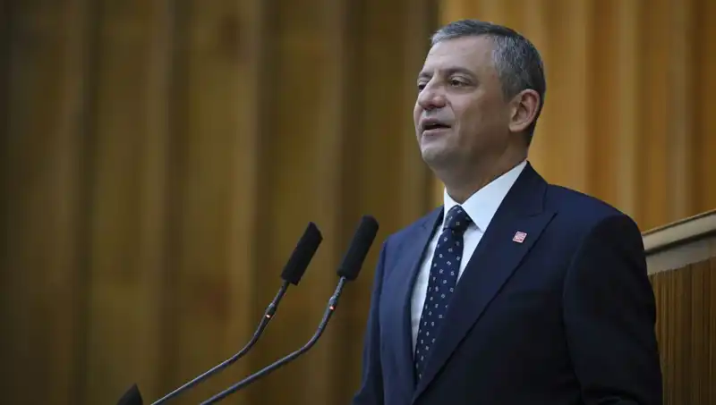 Özel'den CHP Kurultay Davasına Sert Tepki: Yeni Bir Dönem Başlıyor mu?