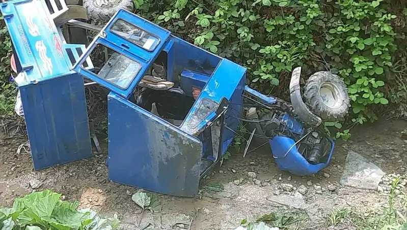 Kontrolden Çıkan Pat Pat Dereye Devrildi: İki Yaralı, Olayın Ayrıntıları