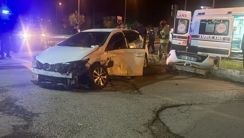 Pikap ve Otomobil Çarpıştı: Kaza Sonrası Gelişmeler ve Yaralıların Durumu