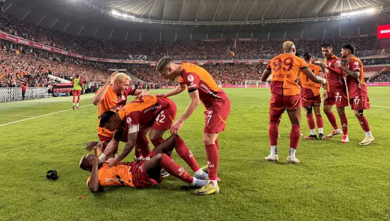 Galatasaray Şampiyonluk İçin Saha Çizgisinde: 1 Puan Yetiyor mu?
