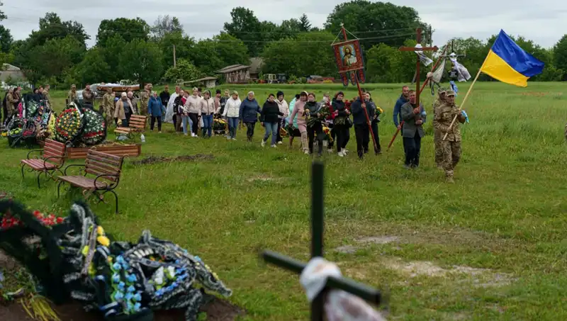 Ukrayna'da Savaşan İngiliz Askerin Hayatı Son Buldu: Duygusal Hikayesi