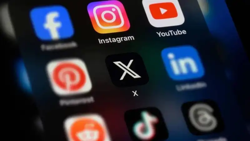 Sosyal Medya İletişiminde Yeni Engeller: WhatsApp ve Diğer Platformlara Kısıtlamalar Neden Sürüyor?