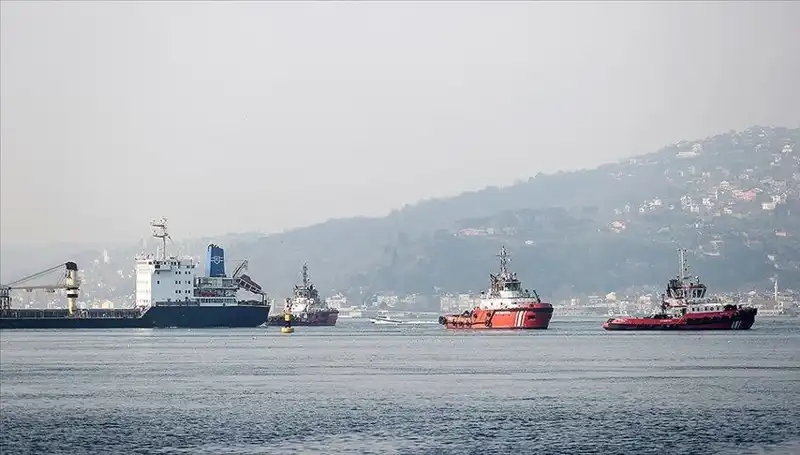 İstanbul Boğazı'nda Gemi Trafiği Neden Askıya Alındı? İşte Tüm Detaylar!