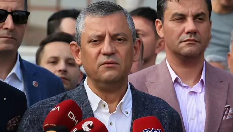 Özgür Özel: "Sandığı Ortadan Kaldırmak İstiyorlar" Uyarısı!