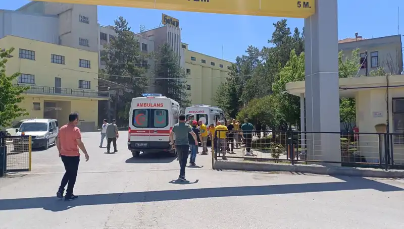 Çorum'daki Un Fabrikasında Patlama: Üzücü Olayda 10 Yaralı