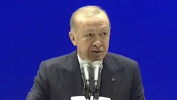 Türkiye'deki Göçmen Sorununun Sorumlusu: Erdoğan Batılı Ülkeleri İşaret Etti
